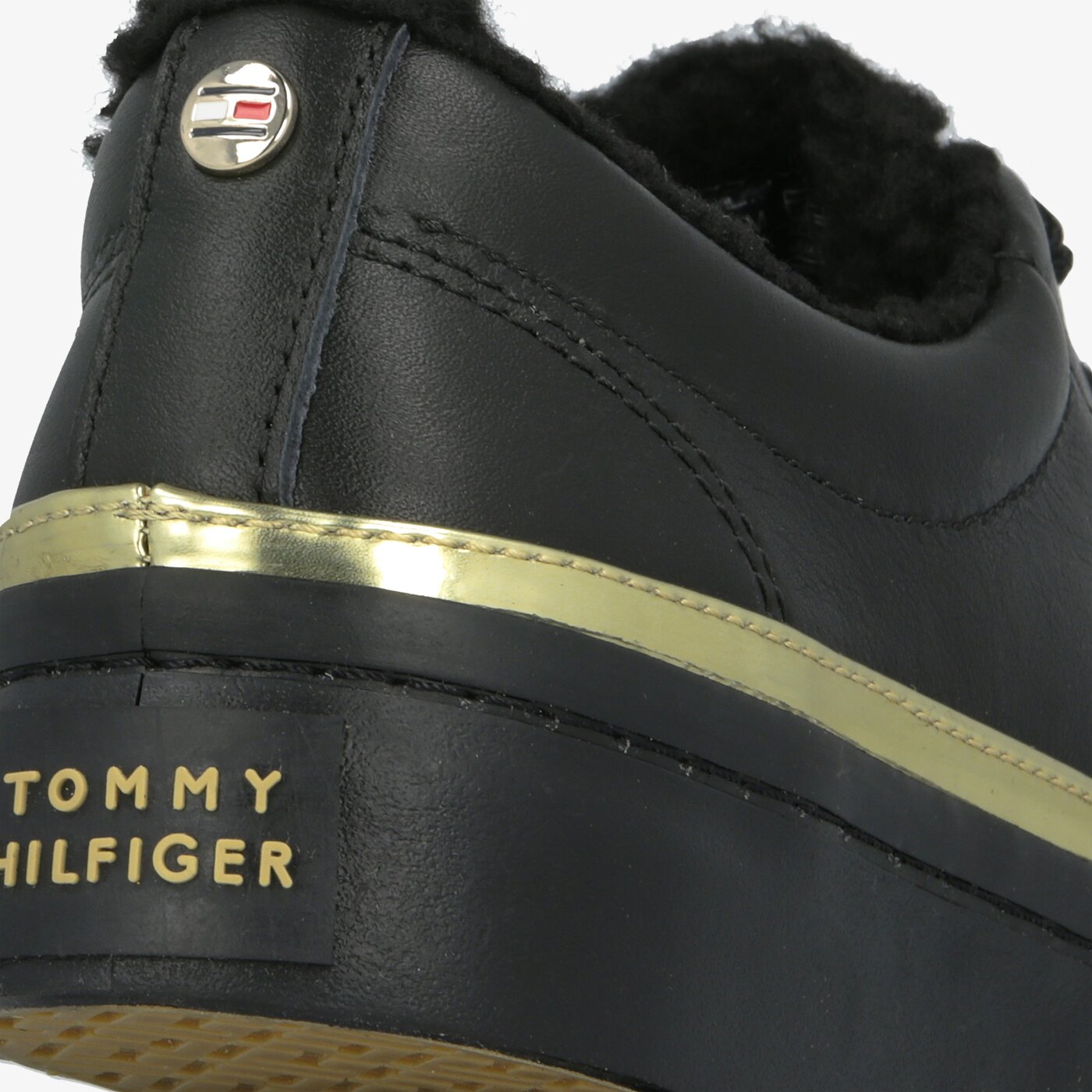 Damskie trampki TOMMY HILFIGER COSY LACE LEATHER SNEAKER fw0fw04538bds kolor czarny