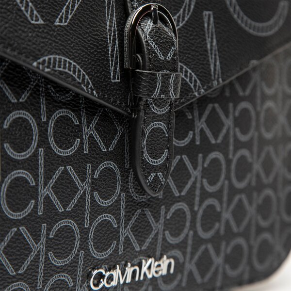 Damska torebka CALVIN KLEIN TOREBKA SHOULDER BAG k60k607672bax kolor multicolor