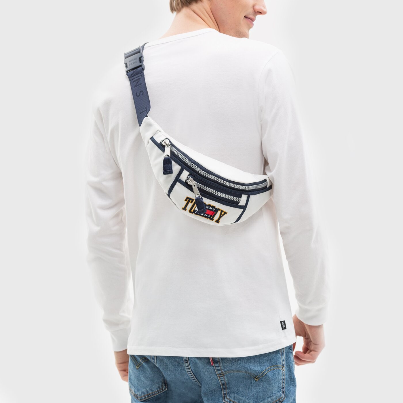 Damska nerka / saszetka TOMMY HILFIGER TOREBKA HERITAGE BUMBAG aw0aw11640ybl kolor biały