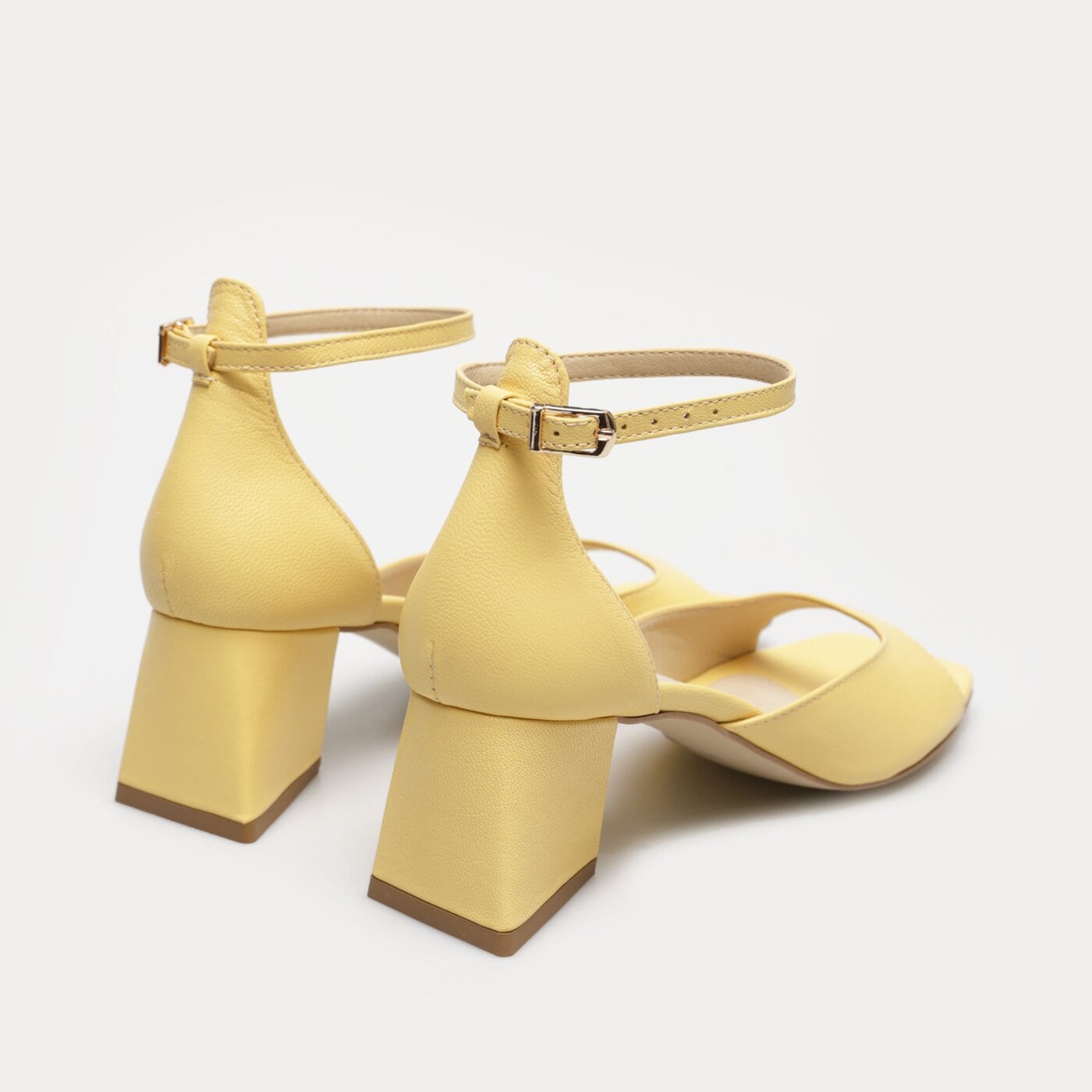 Damskie szpilki / czółenka SYMBIOSIS MADELEINE sywf123007 kolor żółty