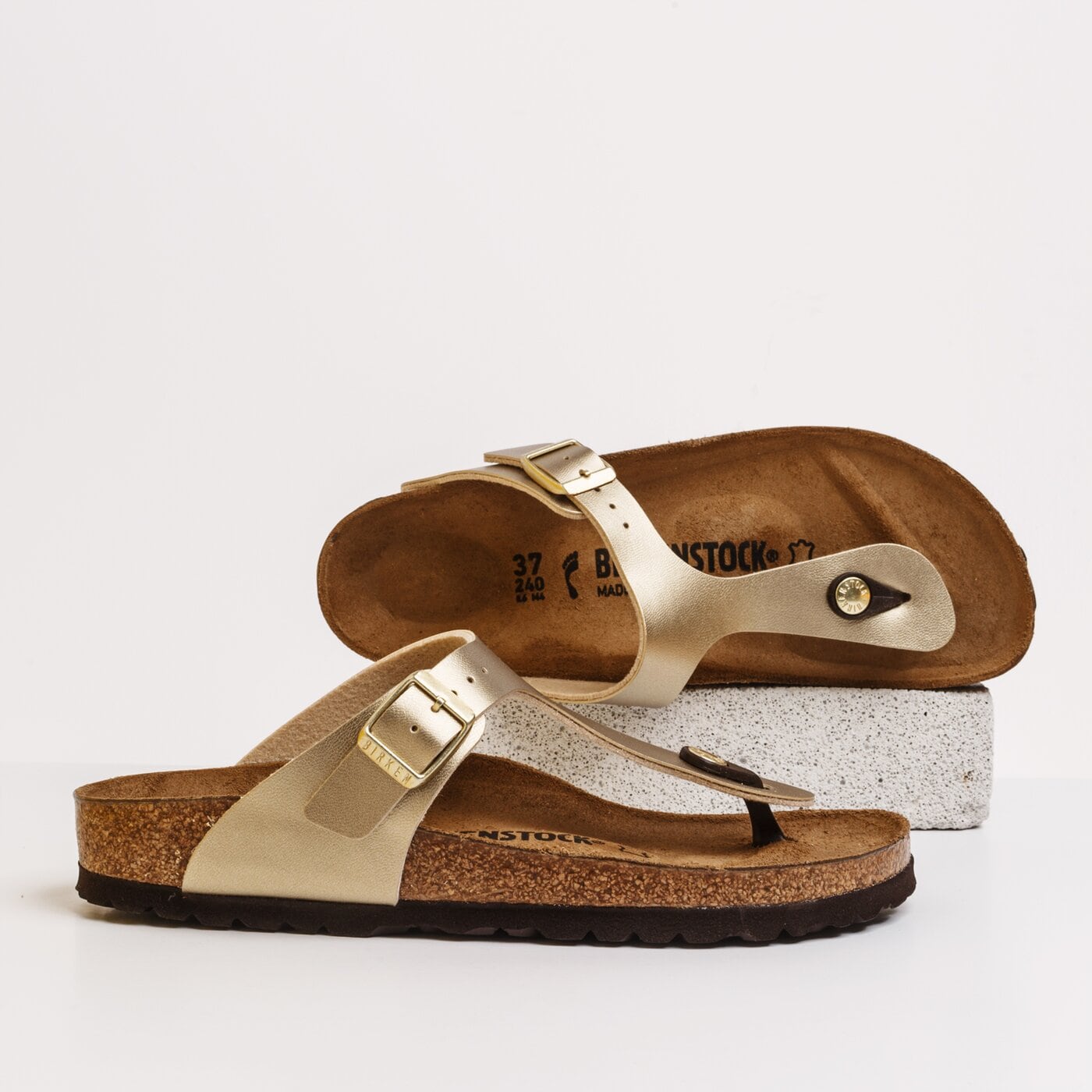 Damskie klapki BIRKENSTOCK GIZEH  1016109 kolor złoty
