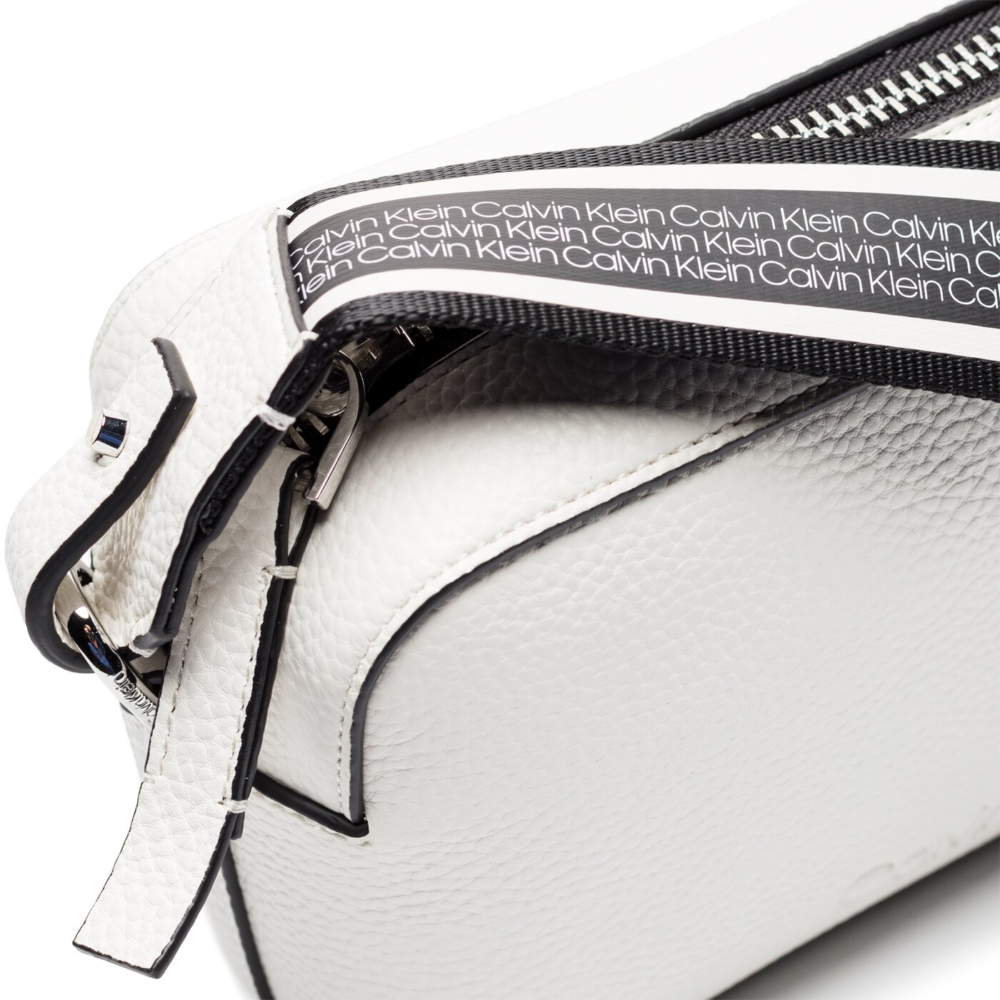 Damska torebka CALVIN KLEIN TOREBKA RACE CROSSBODY k60k604881102 kolor biały