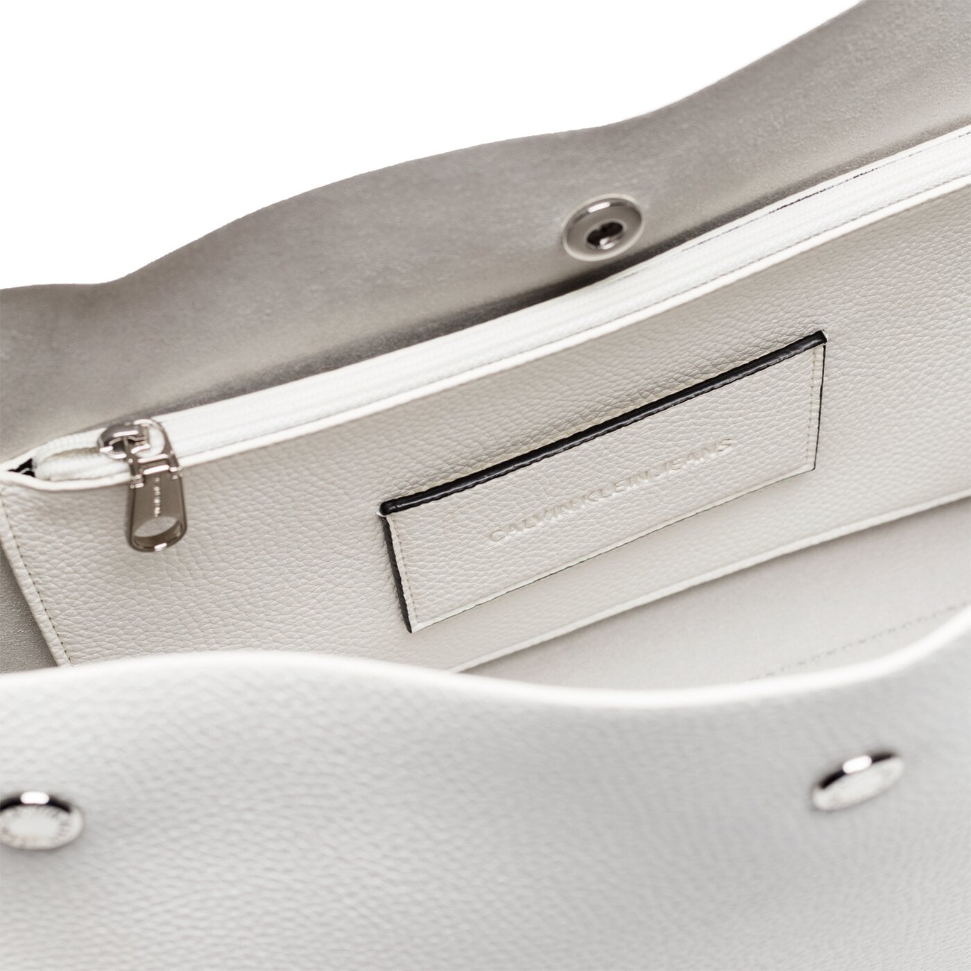 Damska torebka CALVIN KLEIN TOREBKA LOGO BANNER SHOULDER BAG k40k400825102 kolor biały