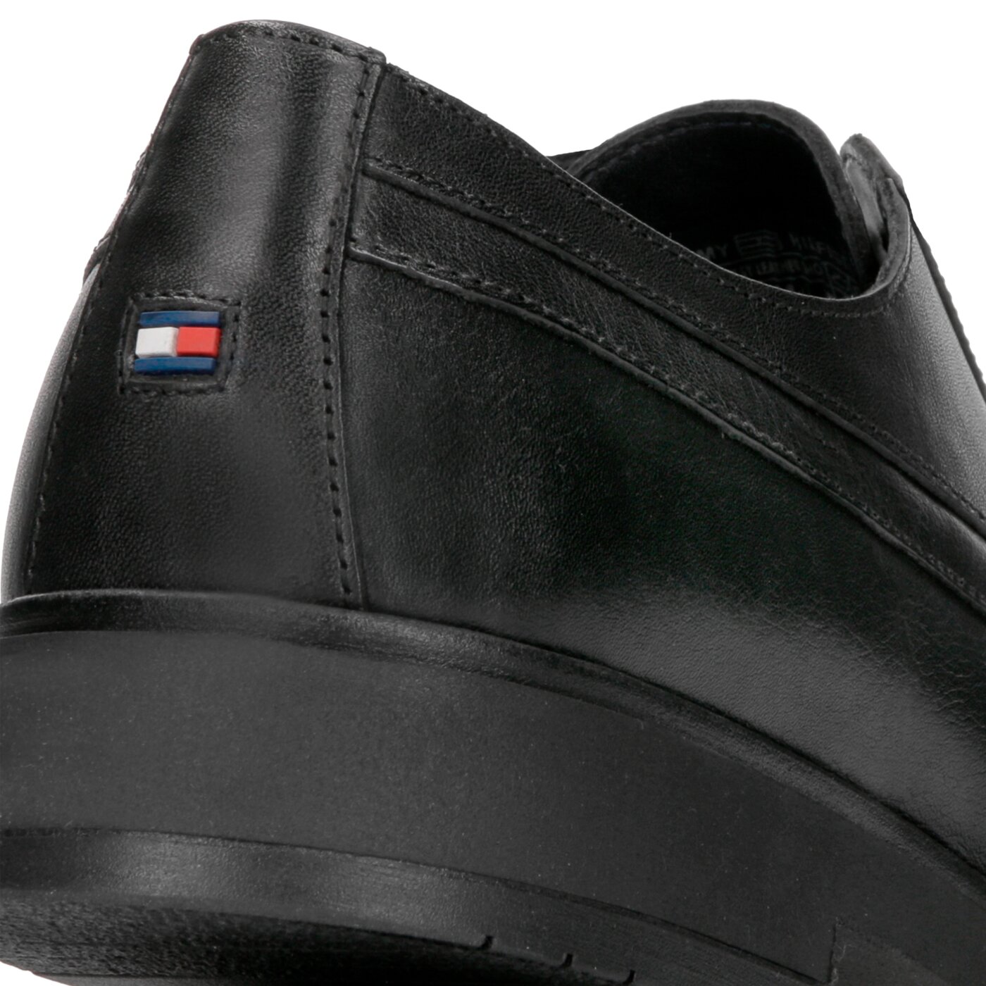 Męskie półbuty TOMMY HILFIGER CAMDEN 1A fm0fm01811990 kolor czarny