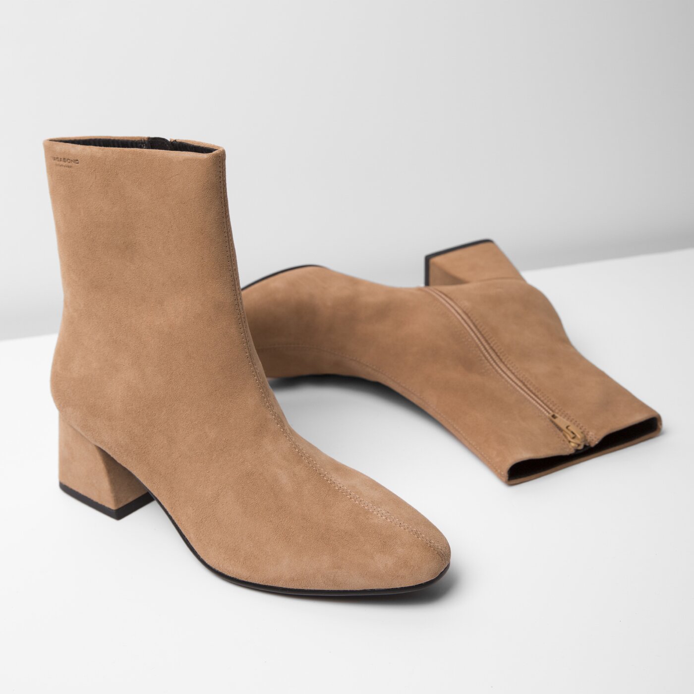 Damskie botki / sztyblety VAGABOND ALICE 451604006 kolor beżowy