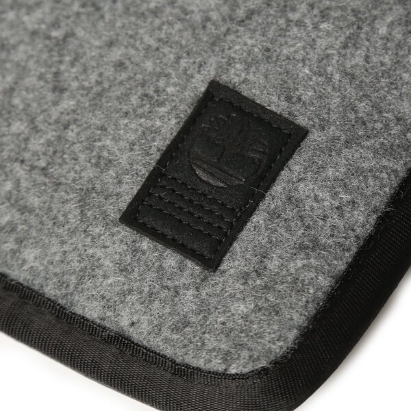TIMBERLAND TORBA TABLET SLEEVE FELT j3025043 kolor szary