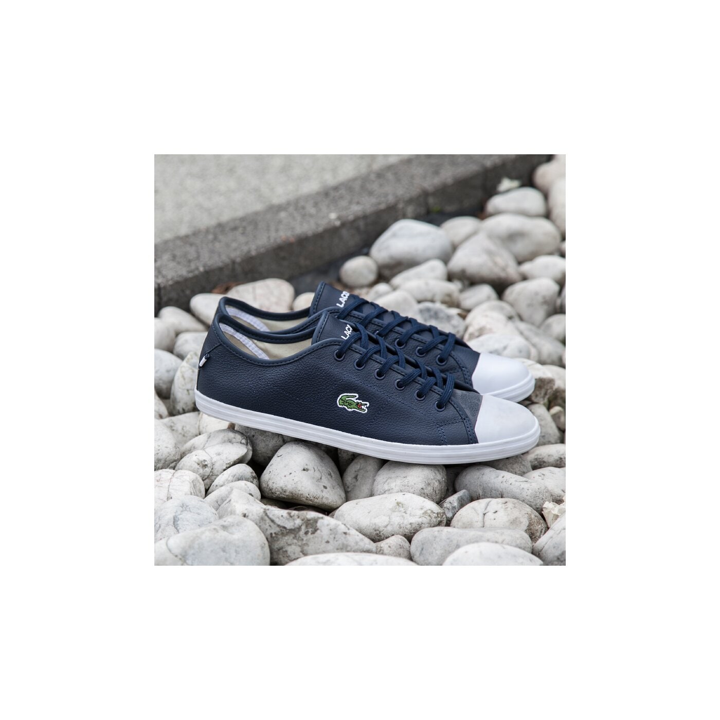Damskie trampki LACOSTE ZIANE SNEAKER CLS2 729spw1046db4 kolor granatowy