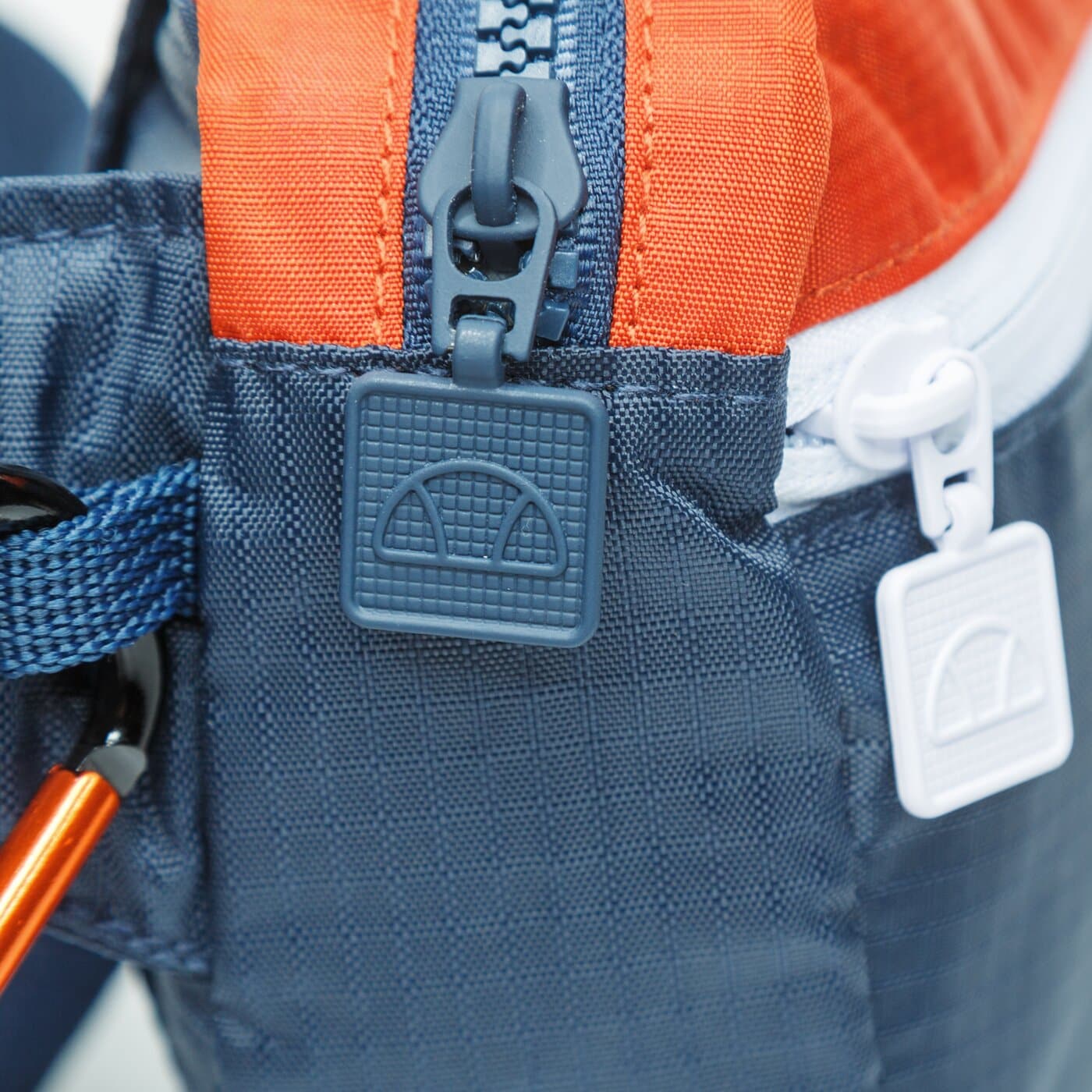 Damska nerka / saszetka ELLESSE TORBA LONGA BUM BAG NAVY saia1826429 kolor granatowy