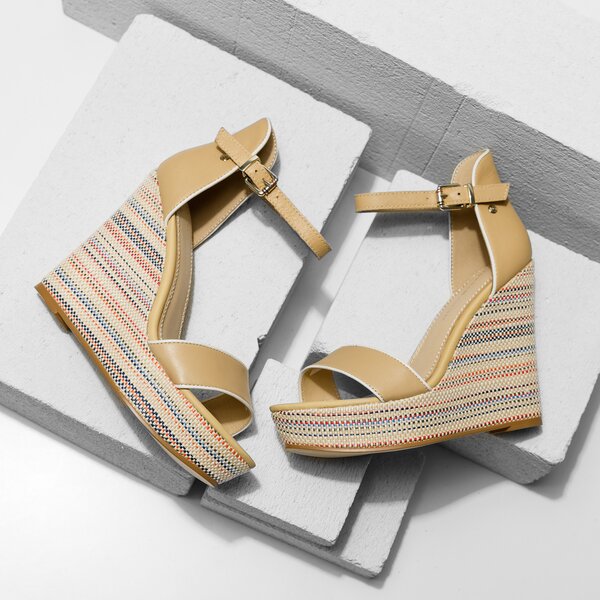 Damskie sandały TOMMY HILFIGER B1285EATRICE 12C fw0fw01043901 kolor beżowy