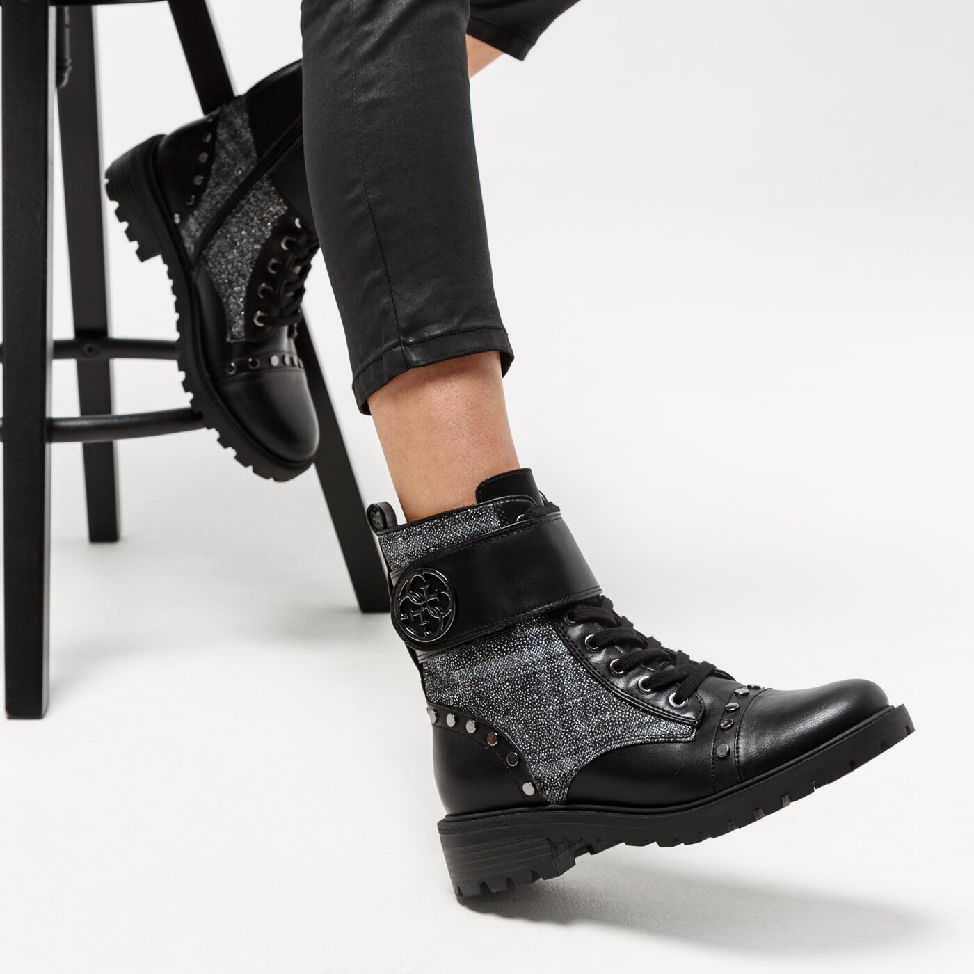 Damskie botki / sztyblety GUESS HEATHIRE fl7ht2ele10blkbr kolor czarny