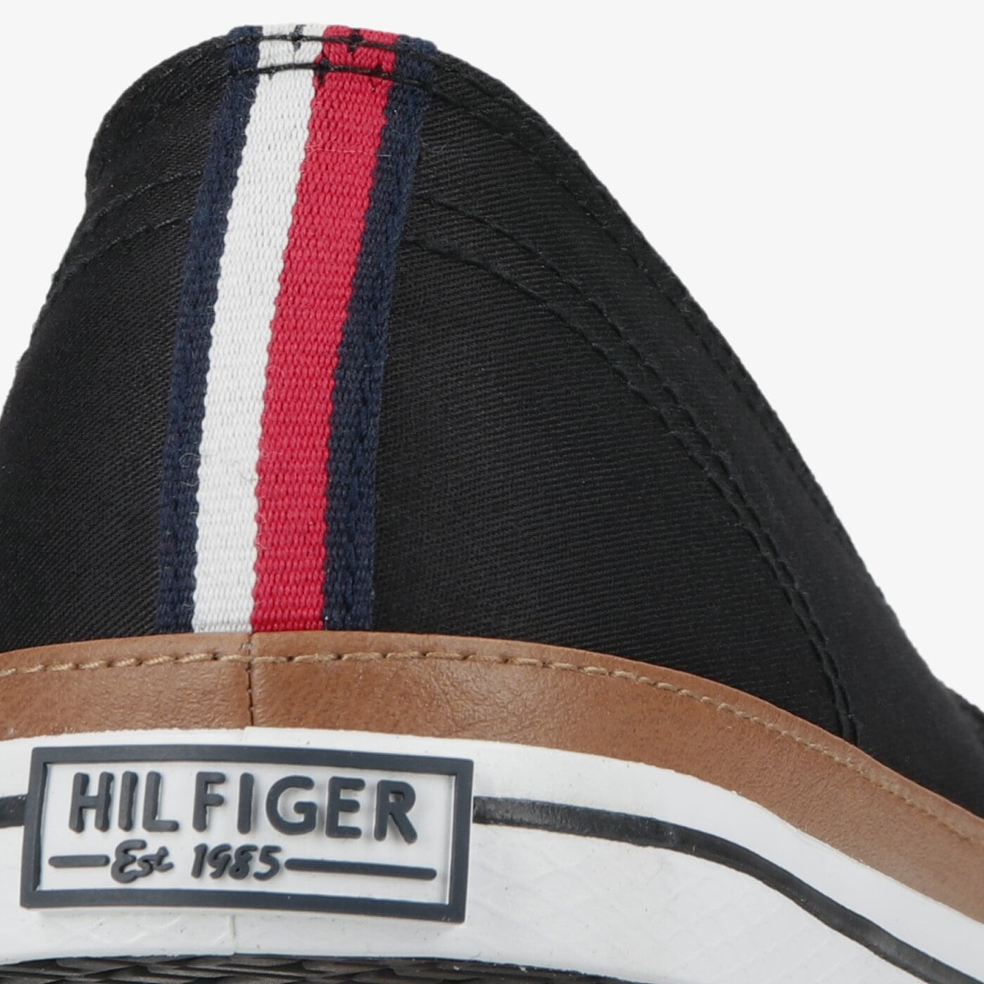 Damskie trampki TOMMY HILFIGER ICONIC KESHA SLIP ON fw0fw01656990 kolor czarny