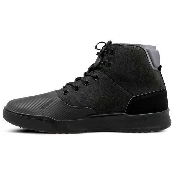 Męskie sneakersy (buty) LACOSTE EXPLORATEUR HYDRO 318 1 736cam0033237 kolor czarny