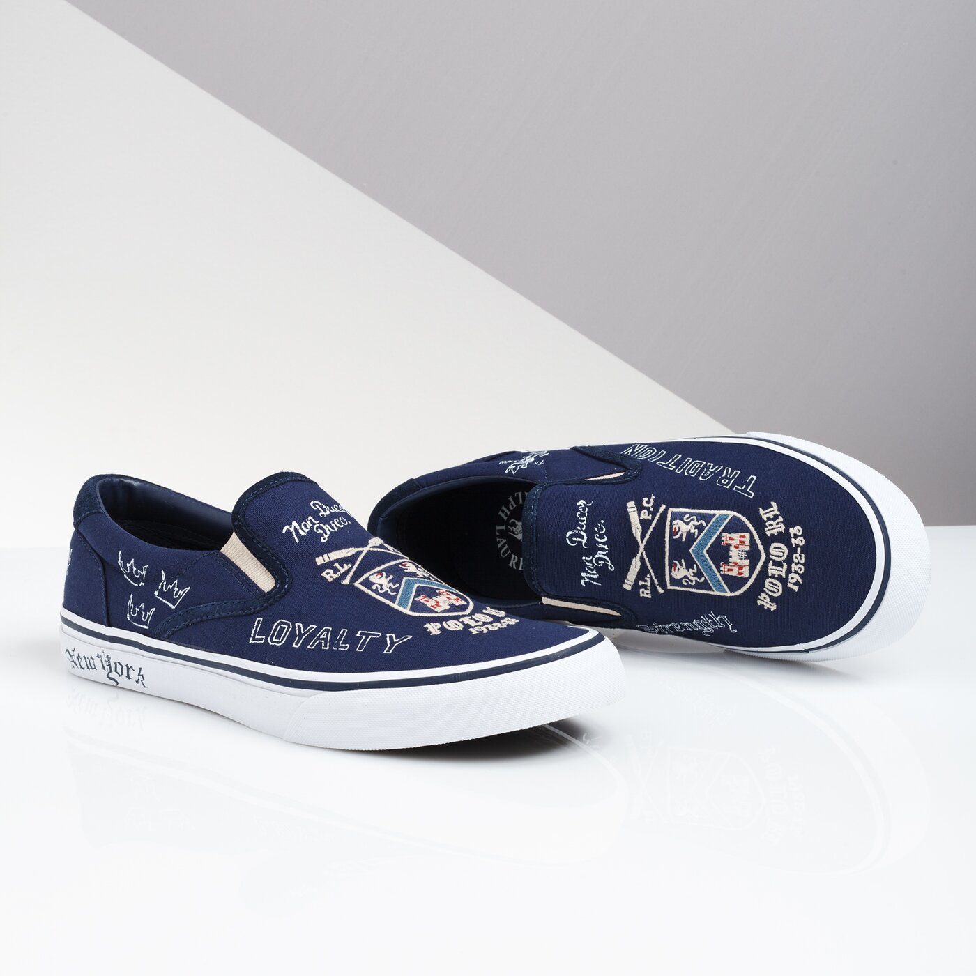 Męskie trampki POLO RL THMPSNIII NE SNEAKERS VULC NEWPORT NAVY YALE GRAPHIC 816745829001 kolor granatowy