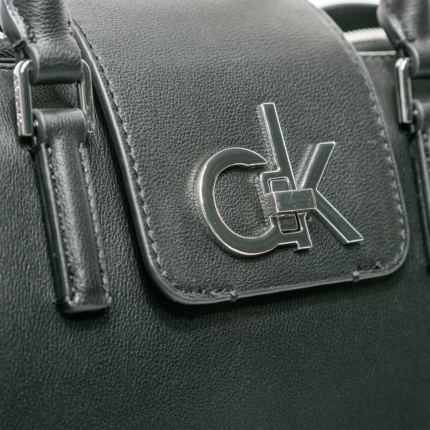 Damska torebka CALVIN KLEIN TOREBKA BUSINESS TOTE k60k607036bax kolor czarny