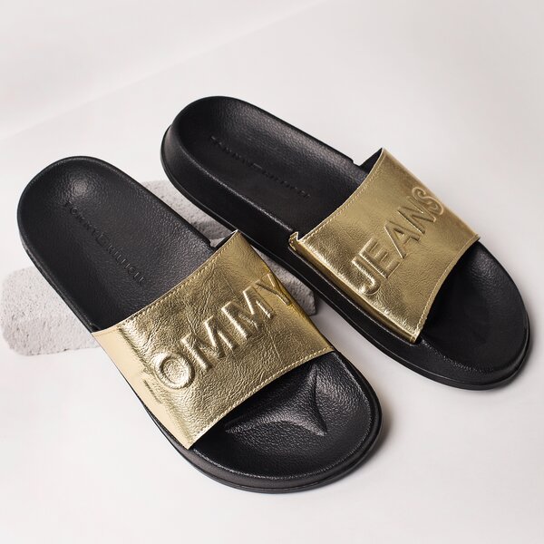 Damskie klapki TOMMY HILFIGER TJ METALLIC POOL SLIDE en0en00227708 kolor złoty