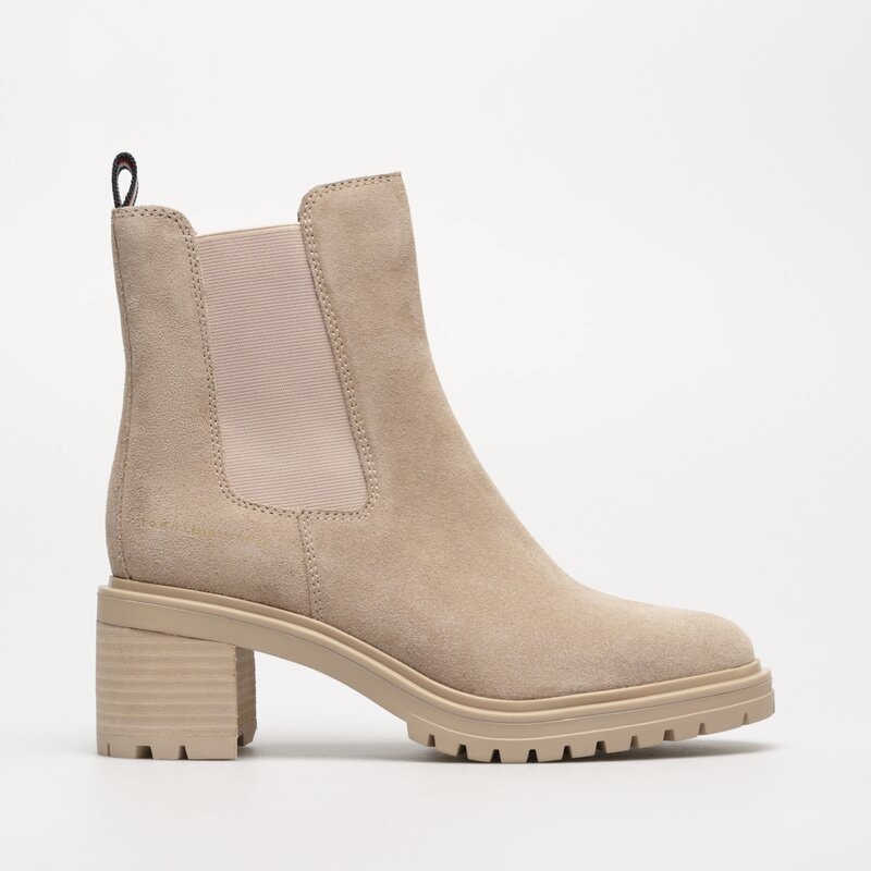 TOMMY HILFIGER ESSENTIAL MIDHEEL SUEDE BOOTIE