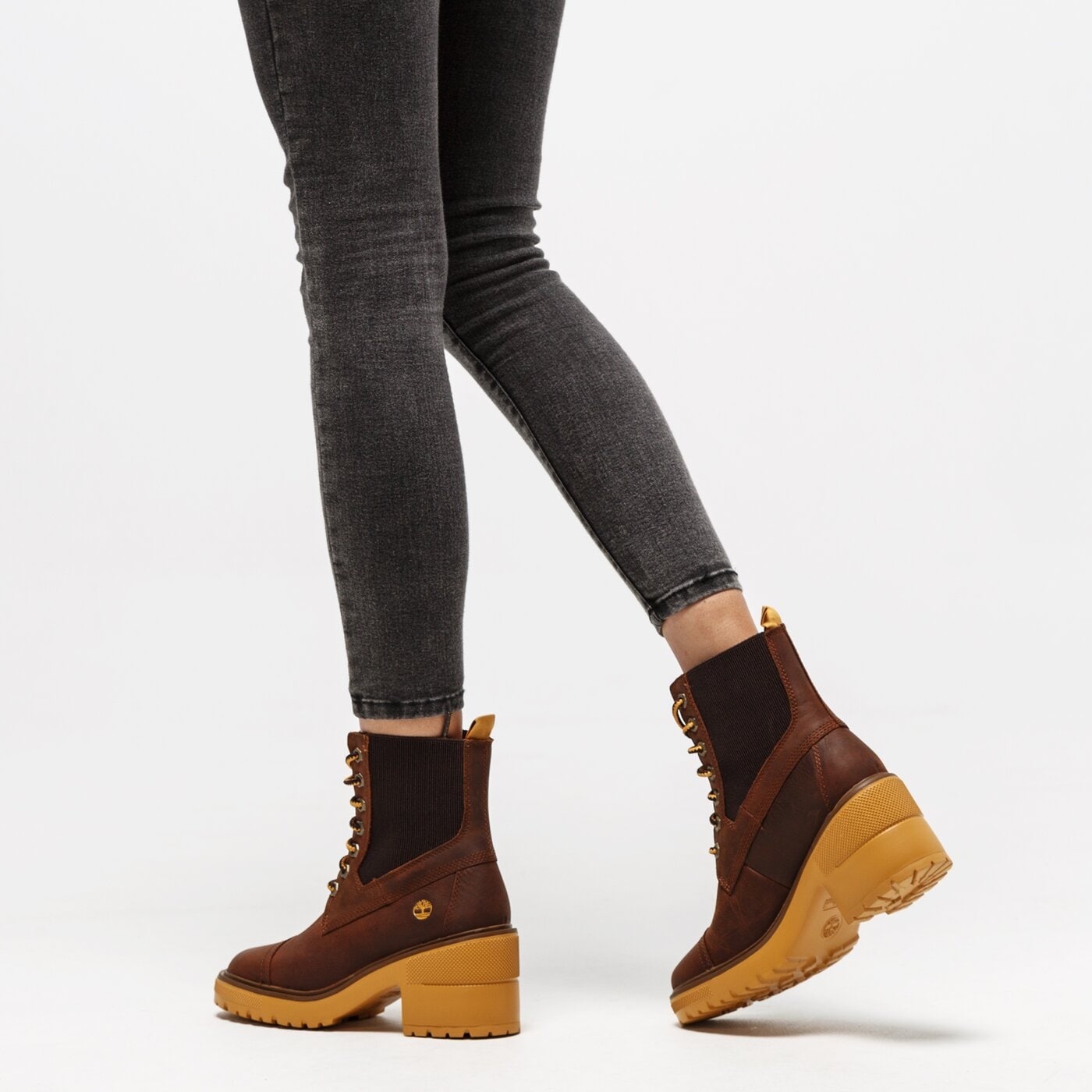 Damskie botki / sztyblety TIMBERLAND SILVER BLOSSOM MID BOOTIE tb0a21za2031 kolor brązowy