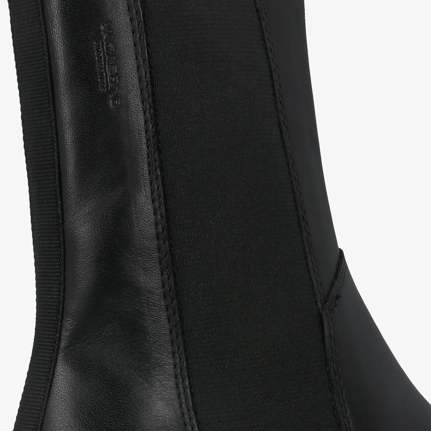 Damskie botki / sztyblety VAGABOND TARA 484610120 kolor czarny