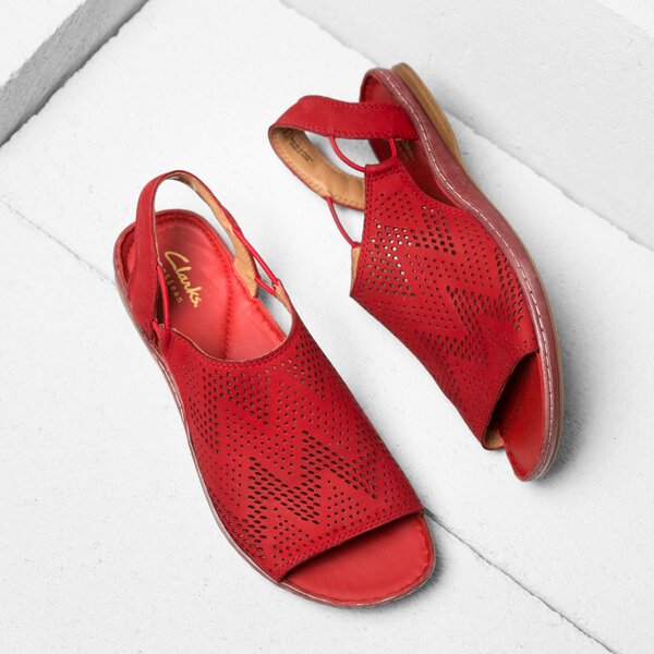 Damskie śniegowce CLARKS SARLA CADENCE 26124092 kolor czerwony