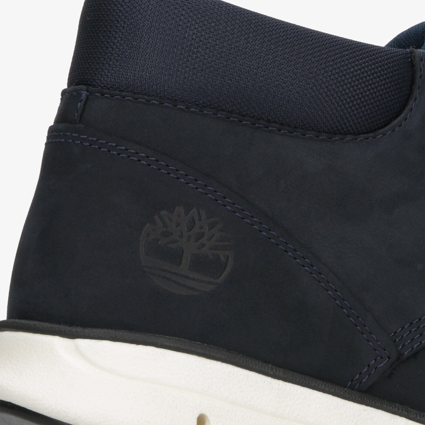 Męskie buty za kostkę TIMBERLAND BRADSTREET CHUKKA LEATHER tb0a2bte0191 kolor niebieski