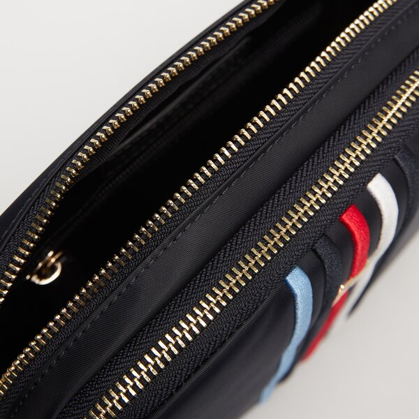 Damska torebka TOMMY HILFIGER TOREBKA POPPY CROSSOVER CORP aw0aw15985dw6 kolor granatowy