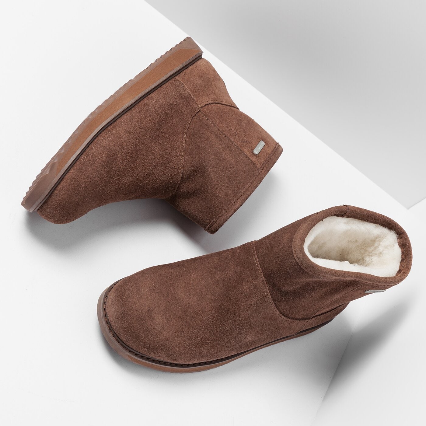 Damskie botki / sztyblety EMU PATERSON CLASSIC MINI OAK w11619oak kolor brązowy