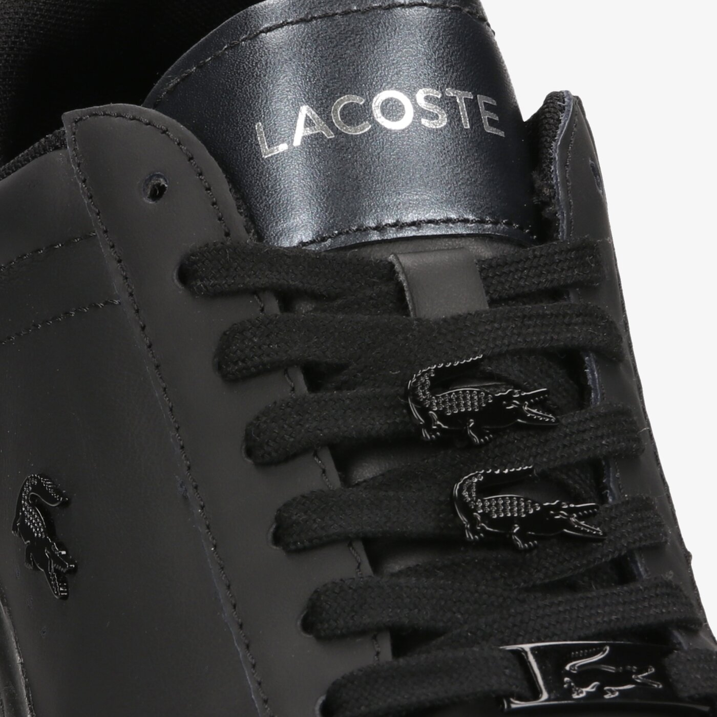 Damskie sneakersy (buty) LACOSTE CARNABY EVO 0521 1 SFA 742sfa001802h kolor czarny