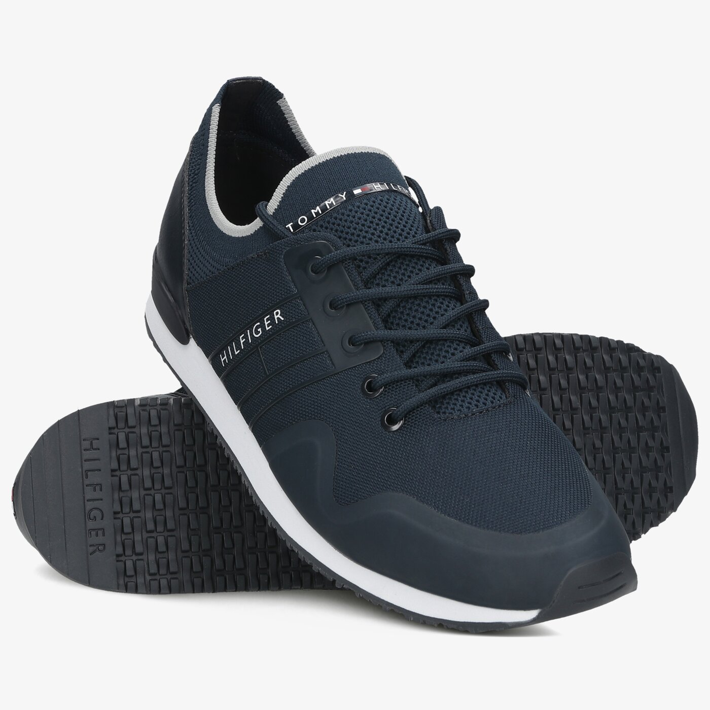 Męskie sneakersy (buty) TOMMY HILFIGER ICONIC SOCK KNIT RUNNER fm0fm03615dw5 kolor granatowy