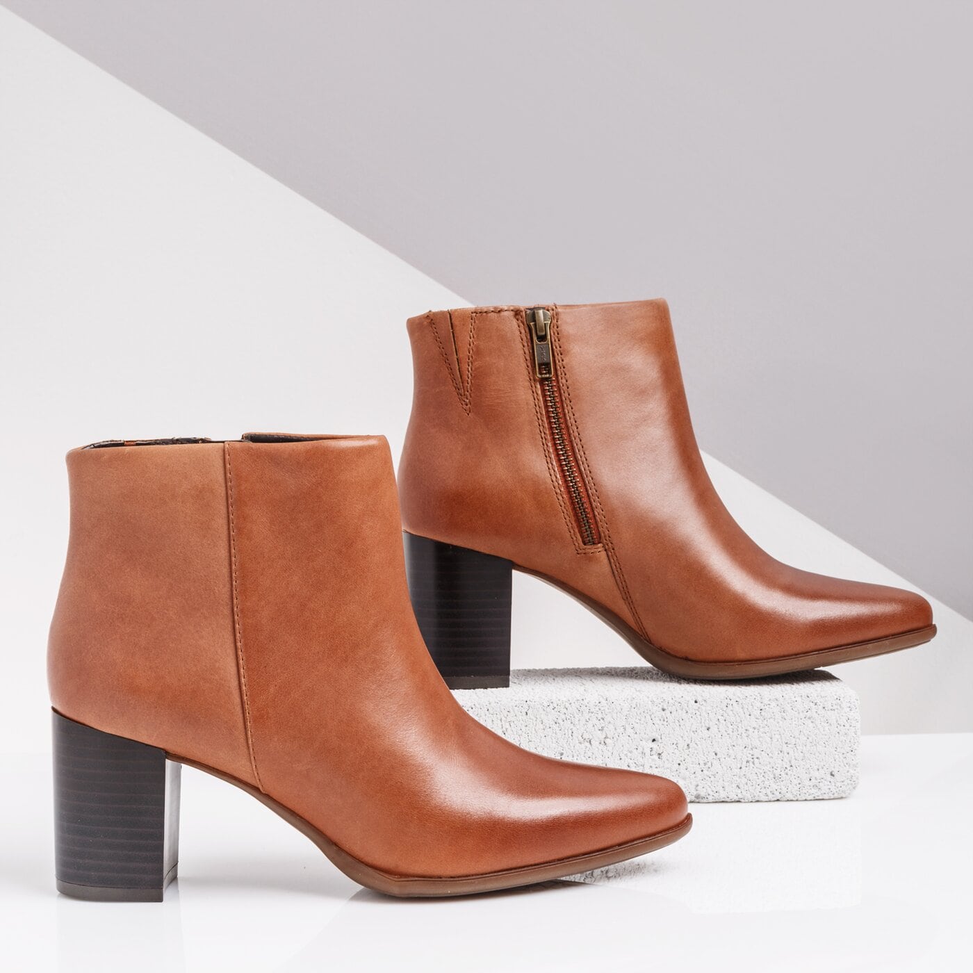 Damskie botki / sztyblety ROCKPORT CAMDYN BOOTIE ch5938 kolor brązowy