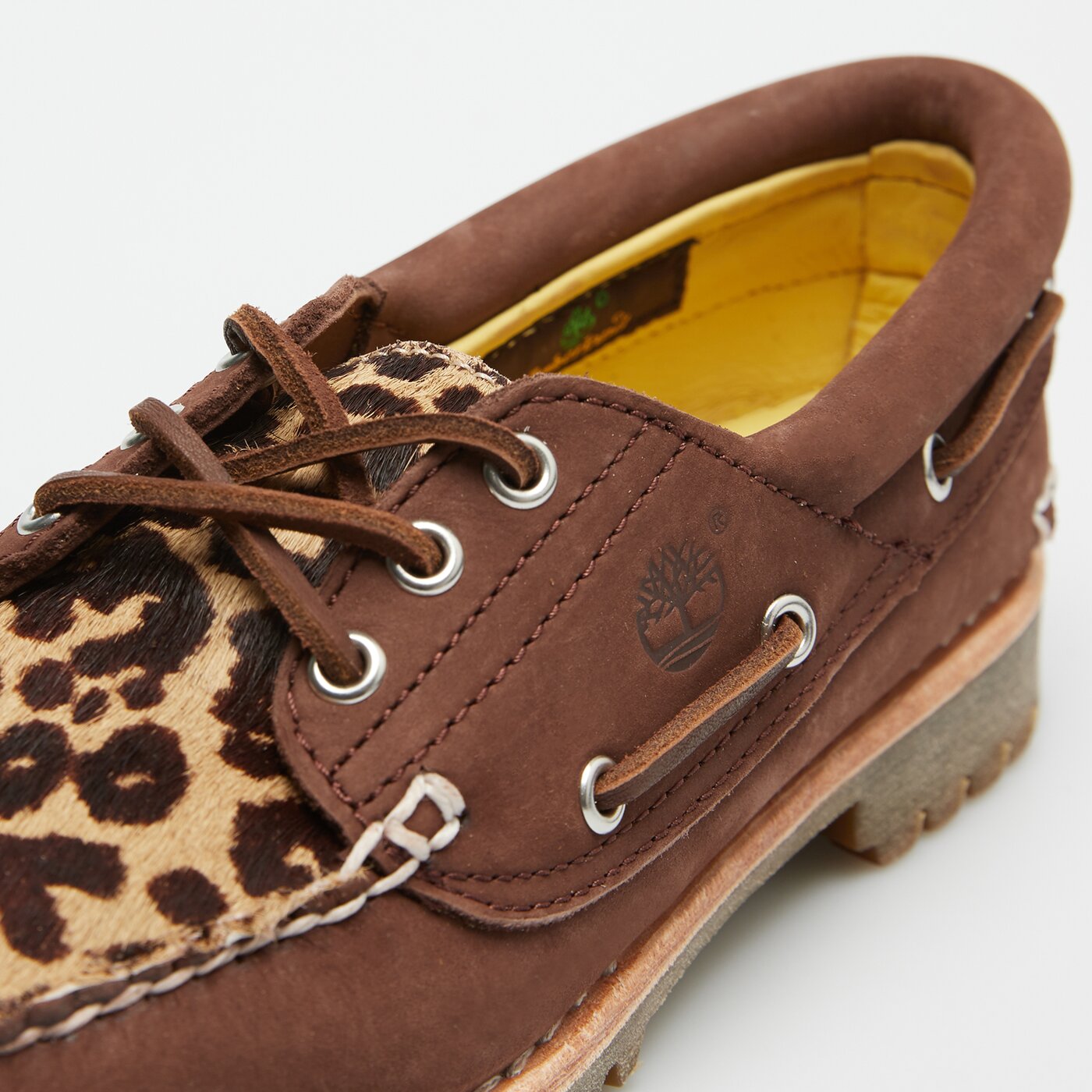 Damskie mokasyny i półbuty TIMBERLAND NOREEN BOAT SHOE MEDIUM tb0a2gnvem51 kolor brązowy