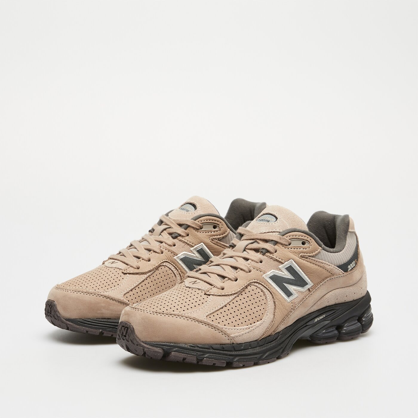 Męskie sneakersy (buty) NEW BALANCE 2002R  m2002reg kolor brązowy