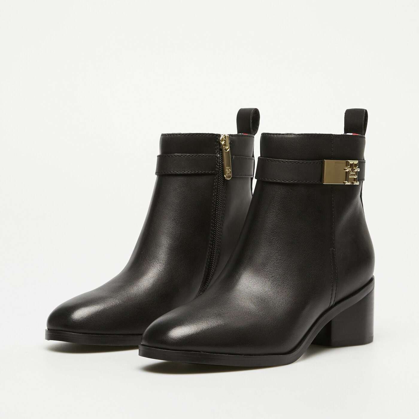 Damskie botki / sztyblety TOMMY HILFIGER TH LOGO MID HEEL BOOTIE fw0fw08179bds kolor czarny