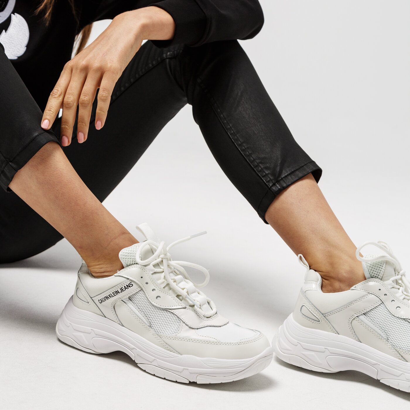 Damskie sneakersy (buty) CALVIN KLEIN MAYA r7797100 kolor biały