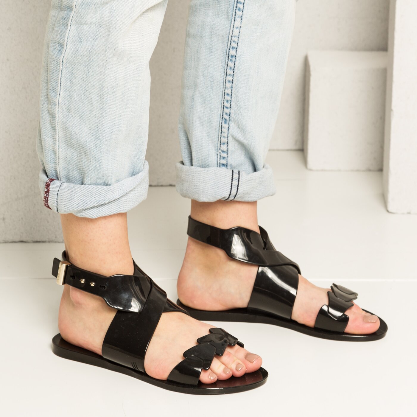 Damskie sandały MELISSA WONDERFUL + JASON WU AD 3185501003 kolor czarny