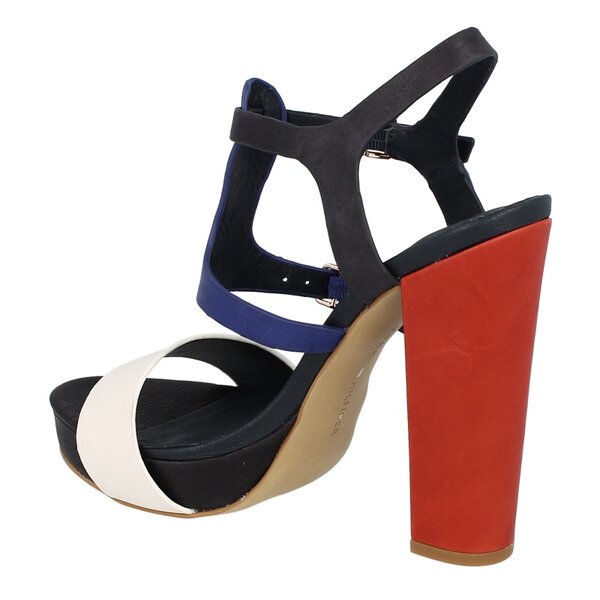 Damskie sandały TOMMY HILFIGER ASHLEY 6  fw56815381121 kolor czarny