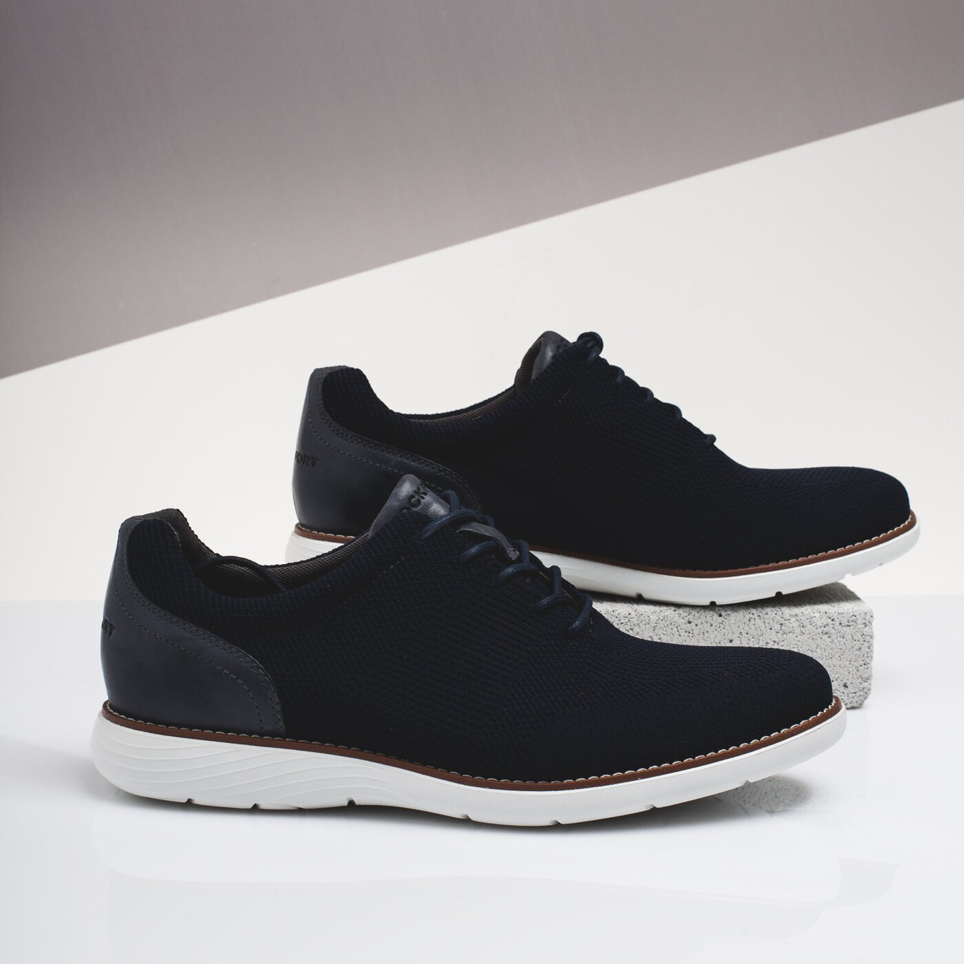 Męskie półbuty ROCKPORT GARETT ch3825 kolor granatowy