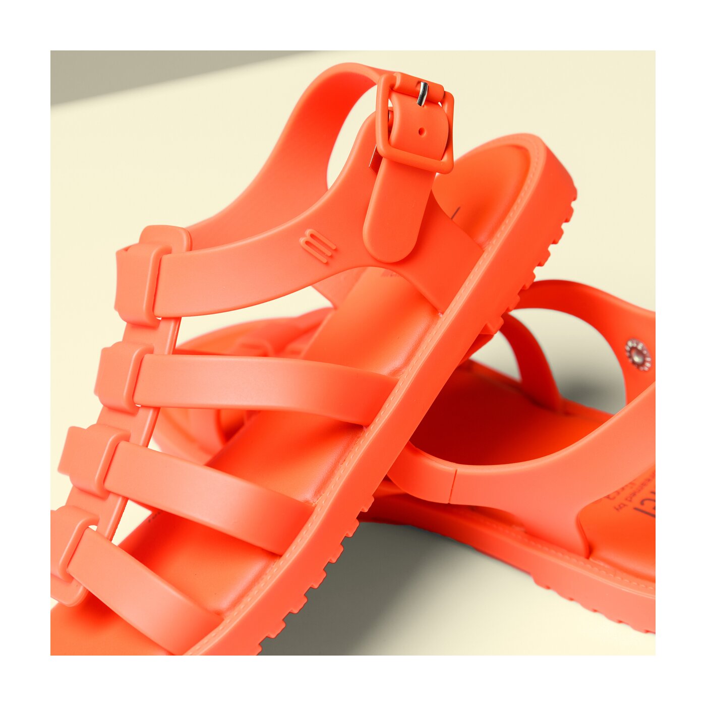 Dziecięce sandały / klapki MELISSA MEL FLOX INF 3173506716 kolor czerwony