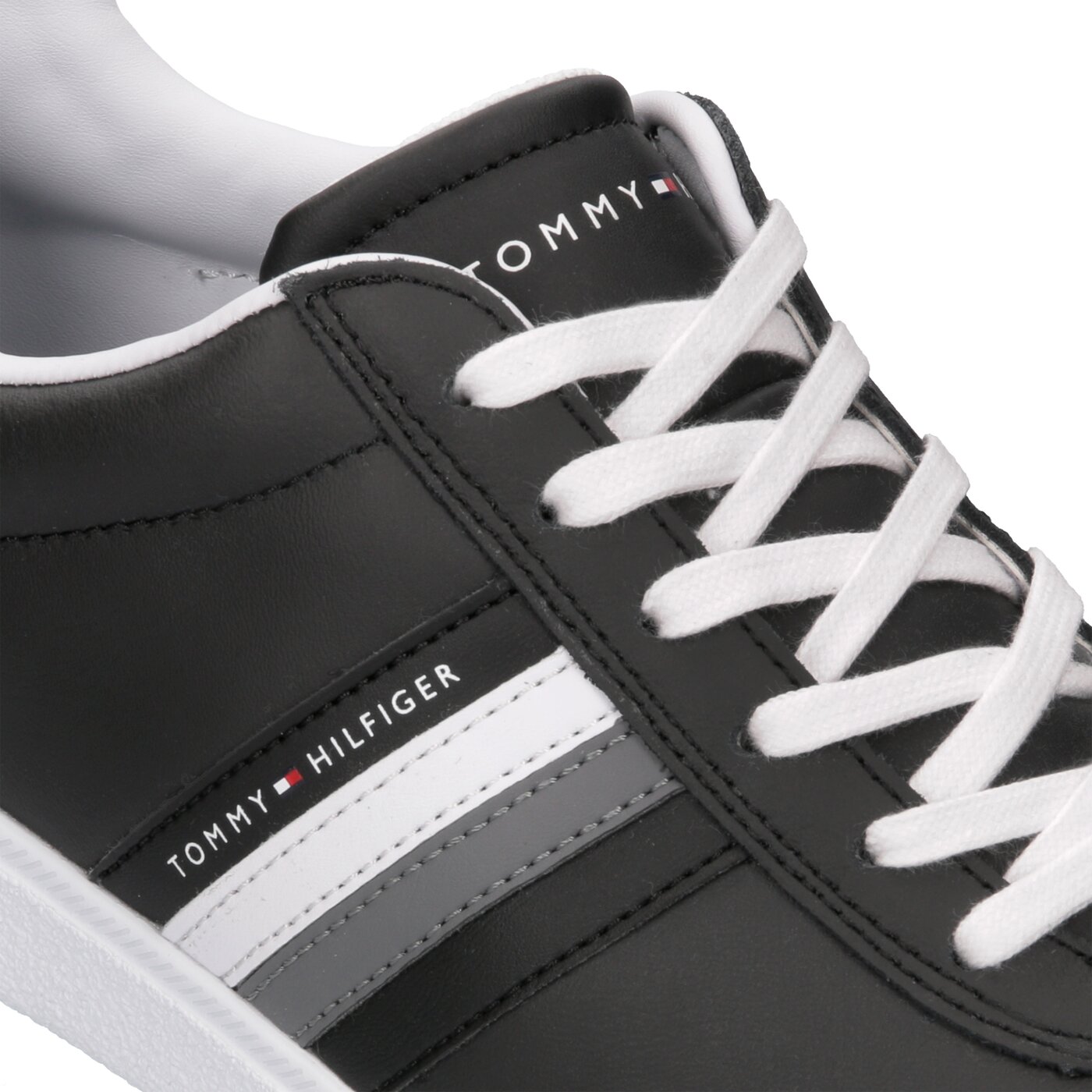 Męskie sneakersy (buty) TOMMY HILFIGER DANNY 13A fm0fm02038990 kolor czarny