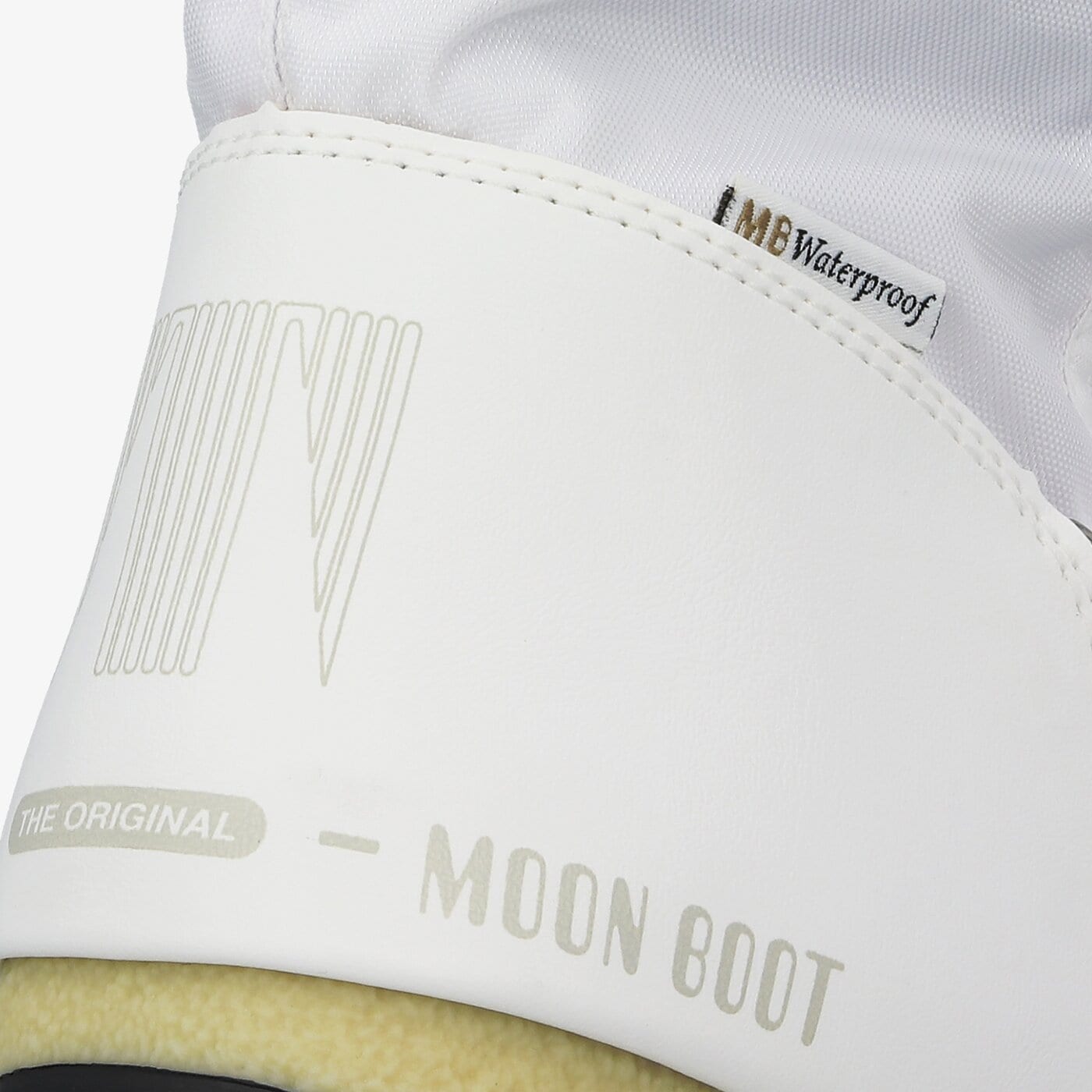 Damskie śniegowce MOON BOOT MONACO LOW WP 2  24008800002 kolor biały