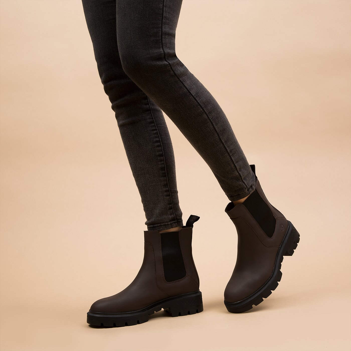 Damskie botki / sztyblety TIMBERLAND CORTINA VALLEY CHELSEA tb0a5t92v131 kolor brązowy