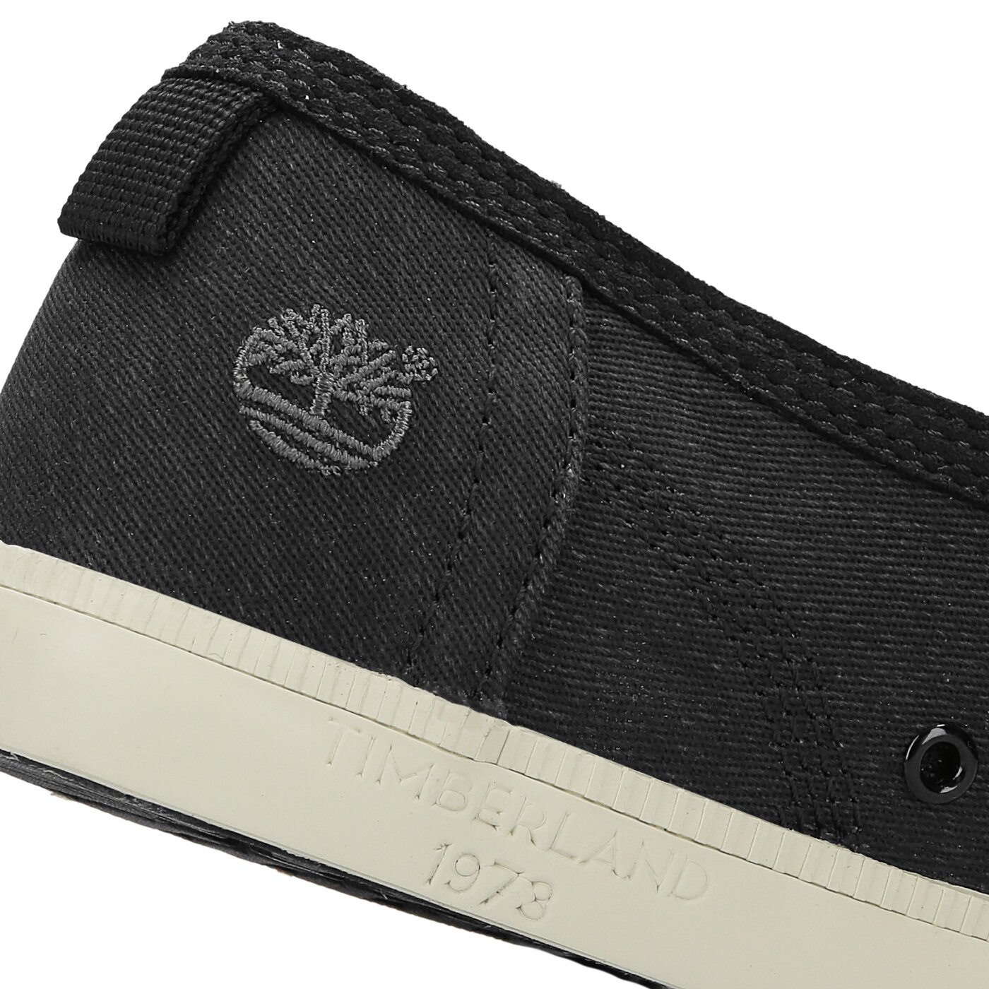 Damskie trampki TIMBERLAND NEWPORT BAY CANVAS SLIPON a1g3y kolor czarny