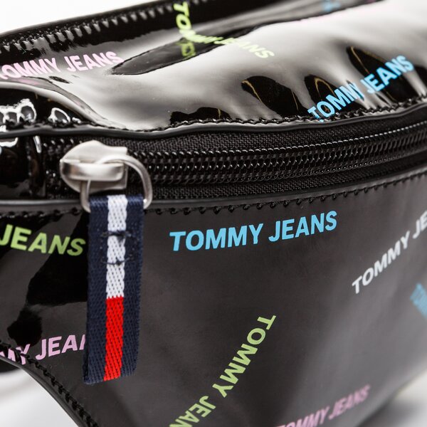 Damska nerka / saszetka TOMMY HILFIGER TOREBKA TJW CAMPUS TWIST BUMBAG VNYL aw0aw09716bds kolor multicolor