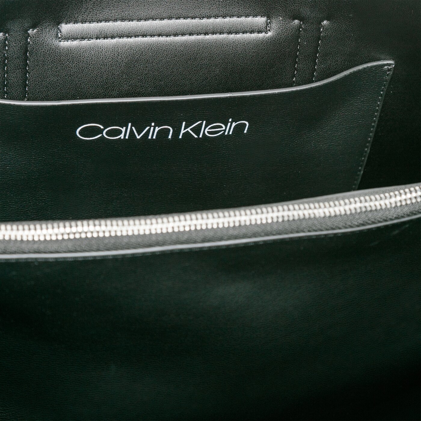 Damska torebka CALVIN KLEIN TOREBKA BUSINESS TOTE k60k607036bax kolor czarny