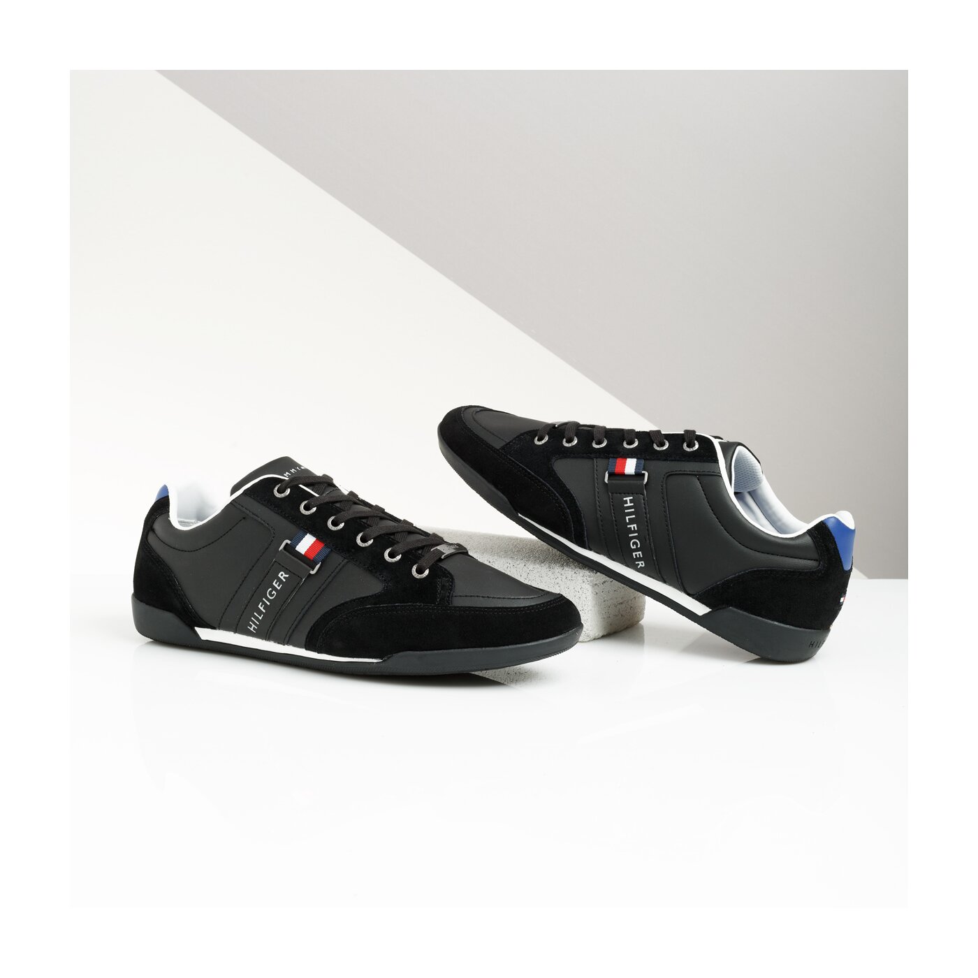 Męskie sneakersy (buty) TOMMY HILFIGER CORPORATE MATERIAL MIX CUPSOLE fm0fm02398990 kolor czarny