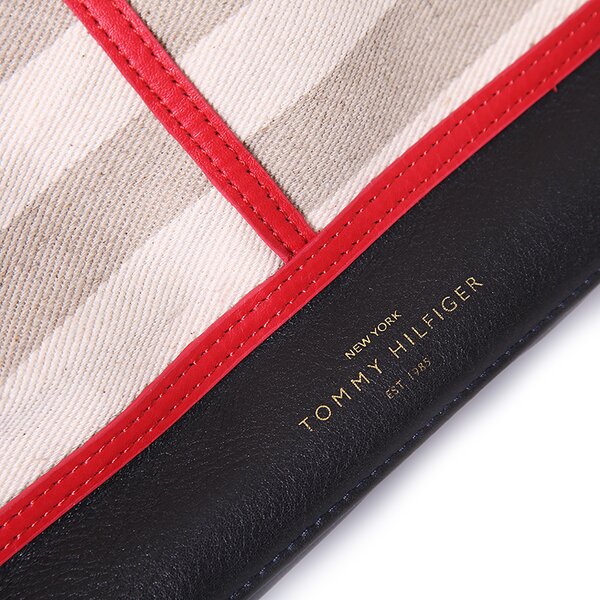 TOMMY HILFIGER TORBA KIT LARGE TOTE bw56923243976 kolor biały
