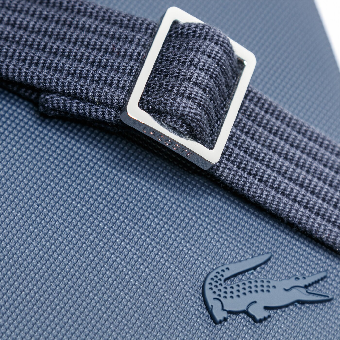 LACOSTE TORBA MENS CLASSIC CAMERA BAG nh2340hc021 kolor granatowy