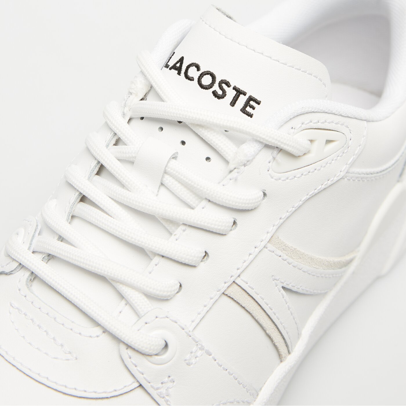 Damskie sneakersy (buty) LACOSTE L002 EVO 124 6 SFA 747sfa005565t kolor biały