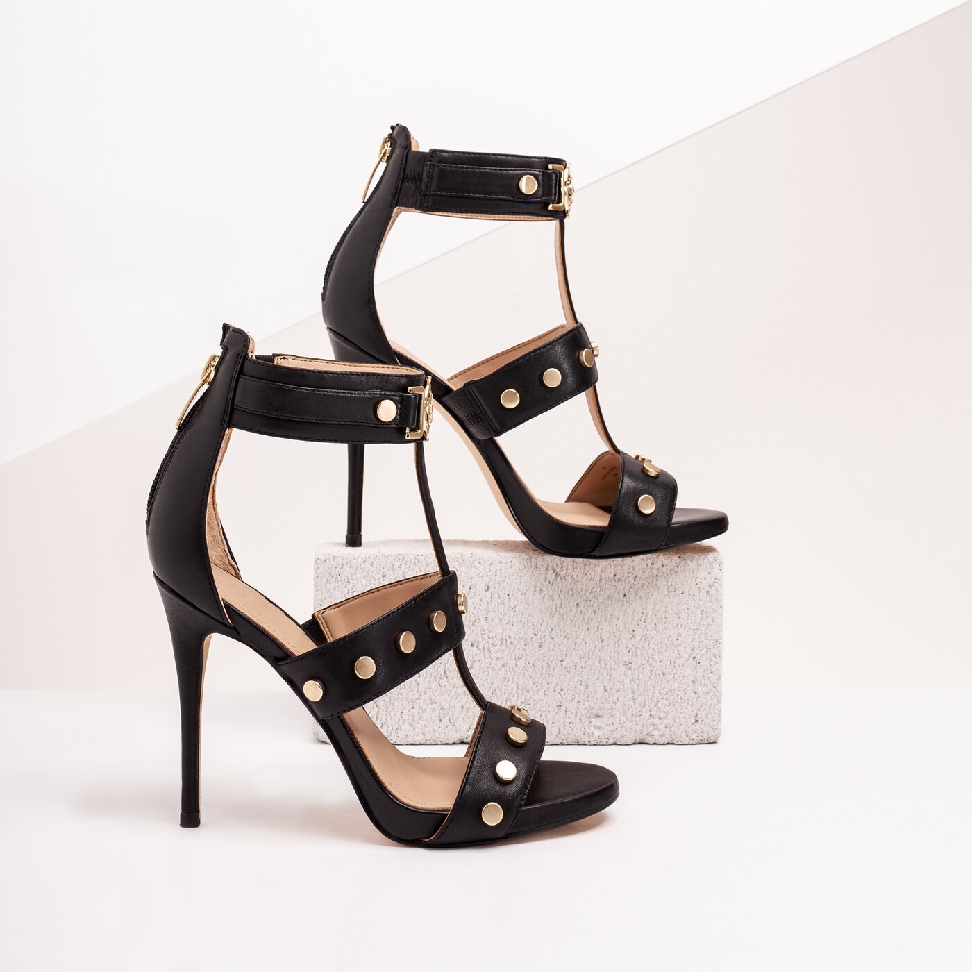 Damskie sandały GUESS TIFFY fl5tiflea03black kolor czarny