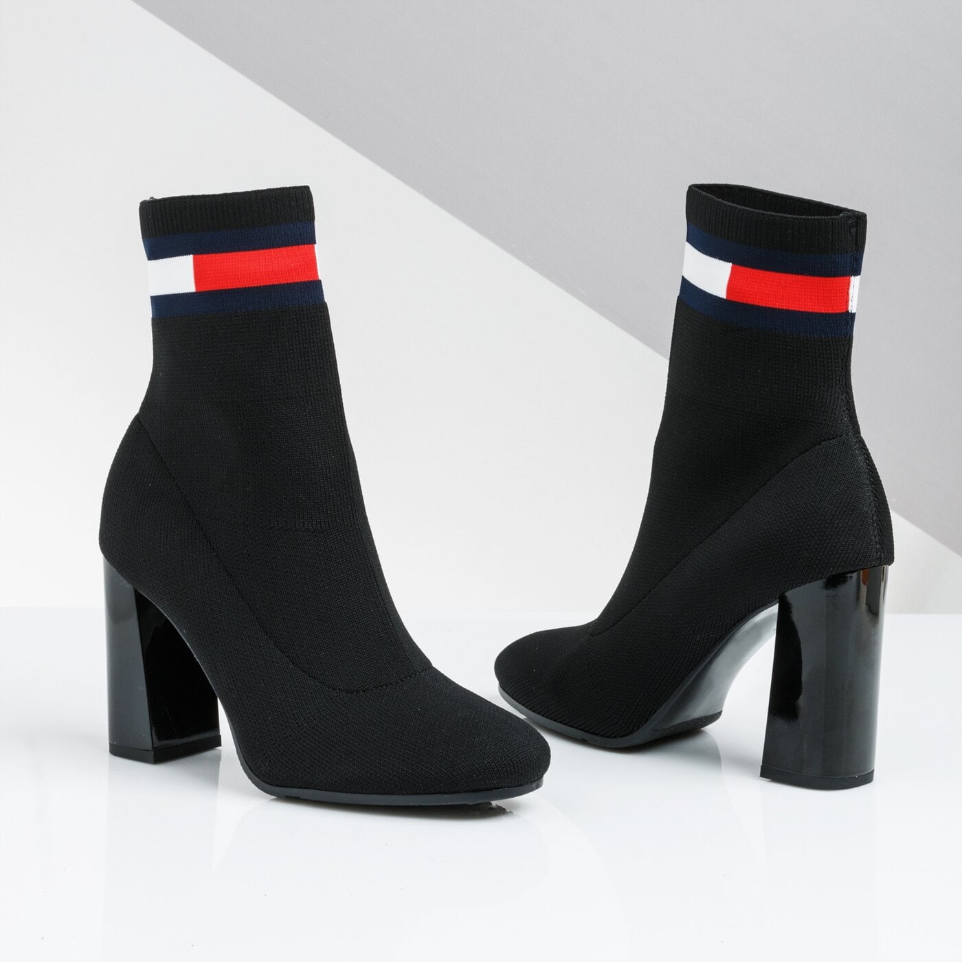 Damskie botki / sztyblety TOMMY HILFIGER SOCK HEELED BOOT en0en00703bds kolor czarny