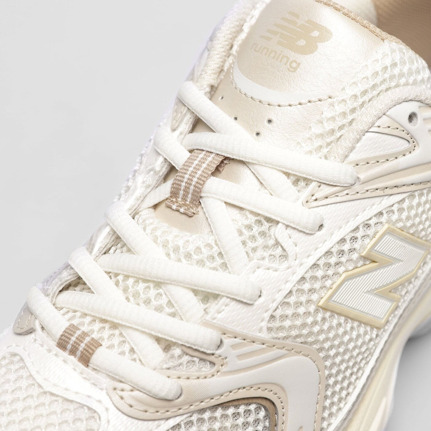 Damskie sneakersy (buty) NEW BALANCE 530  mr530aa kolor beżowy